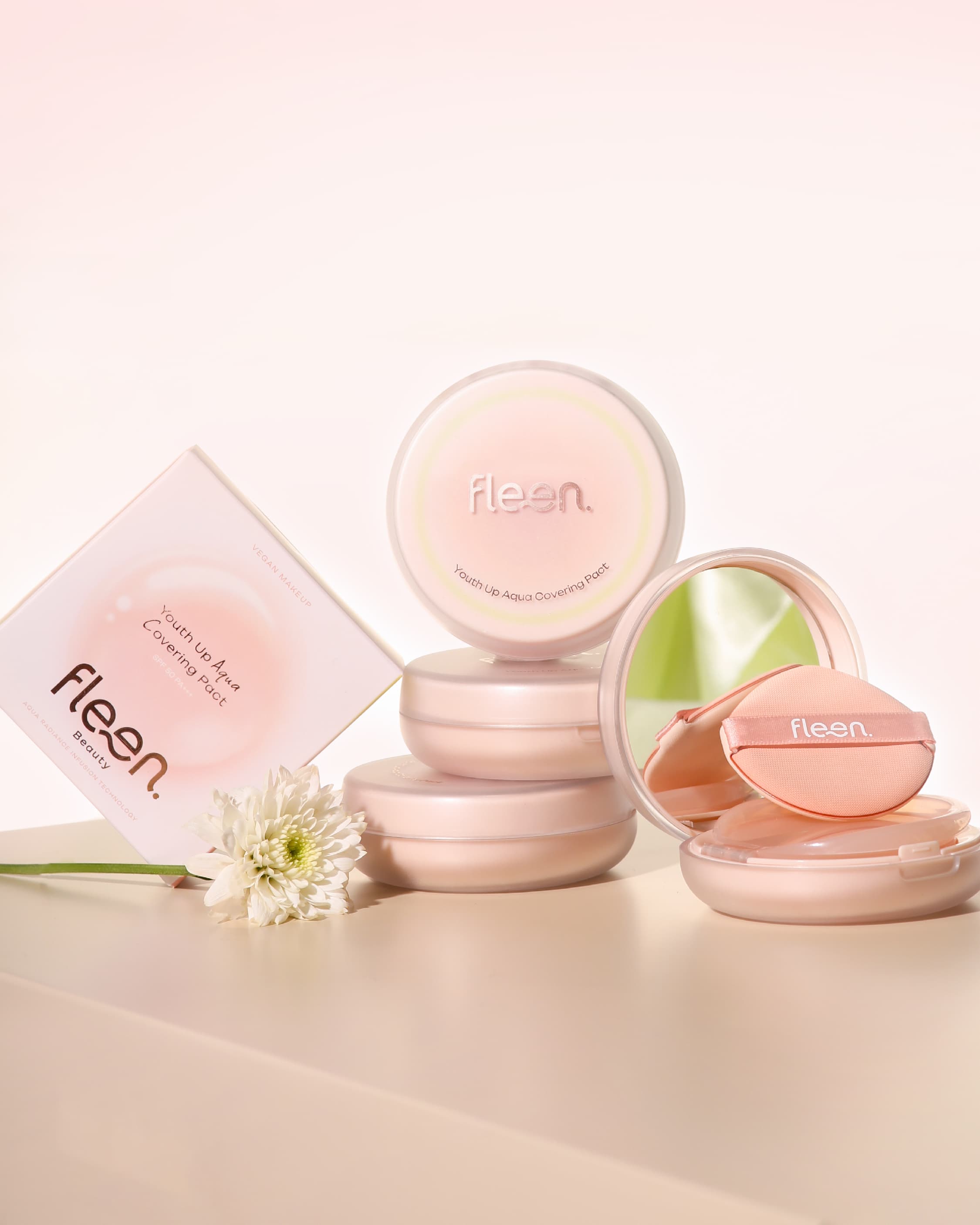 3. Fleen Beauty Youth Up Aqua Covering Pact.jpg