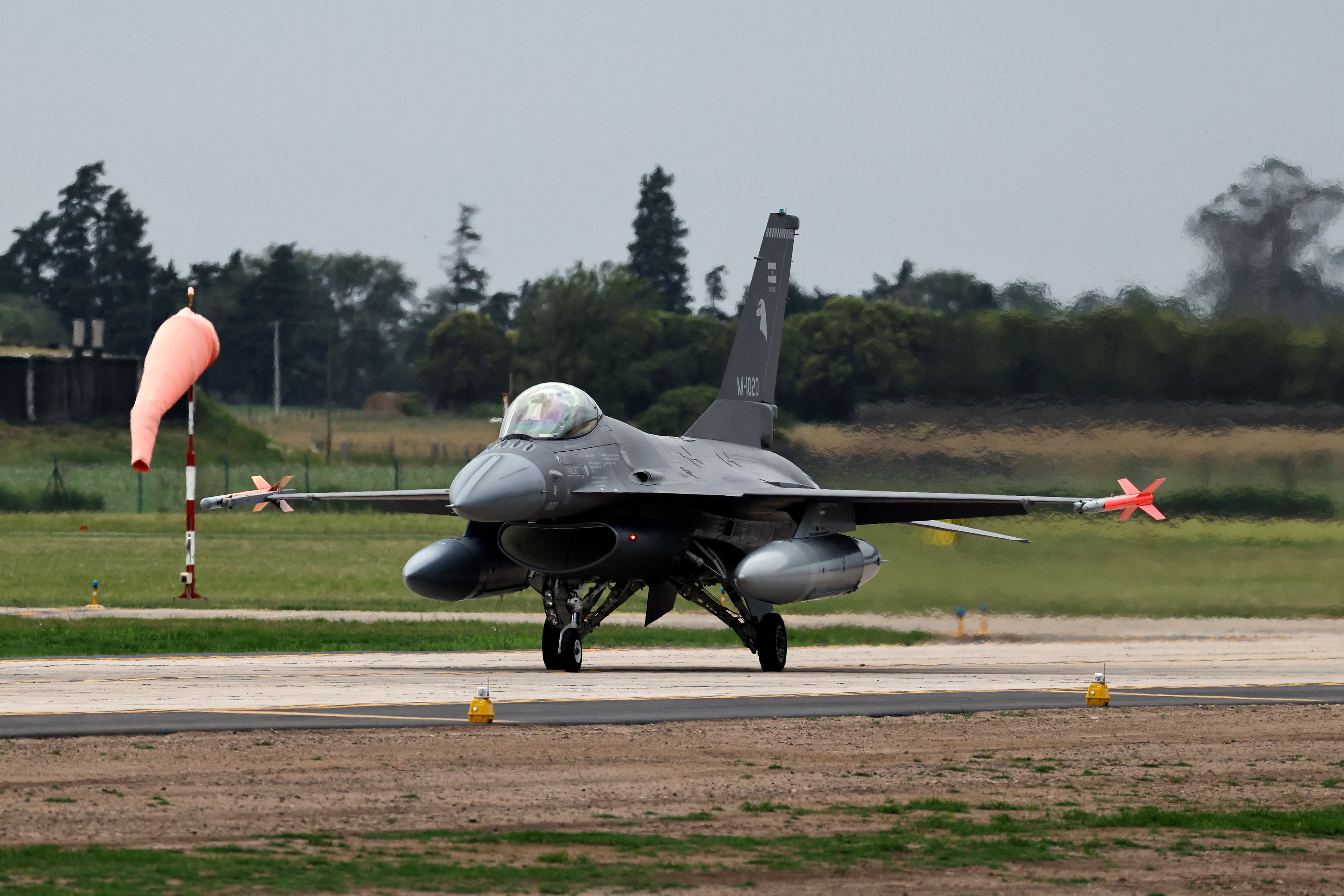 อาร์เจนตินาต้อนรับเครื่องบิน F-16 ชุดแรก ผลิตจากสหรัฐฯ เสริมกำลังกองทัพอากาศ