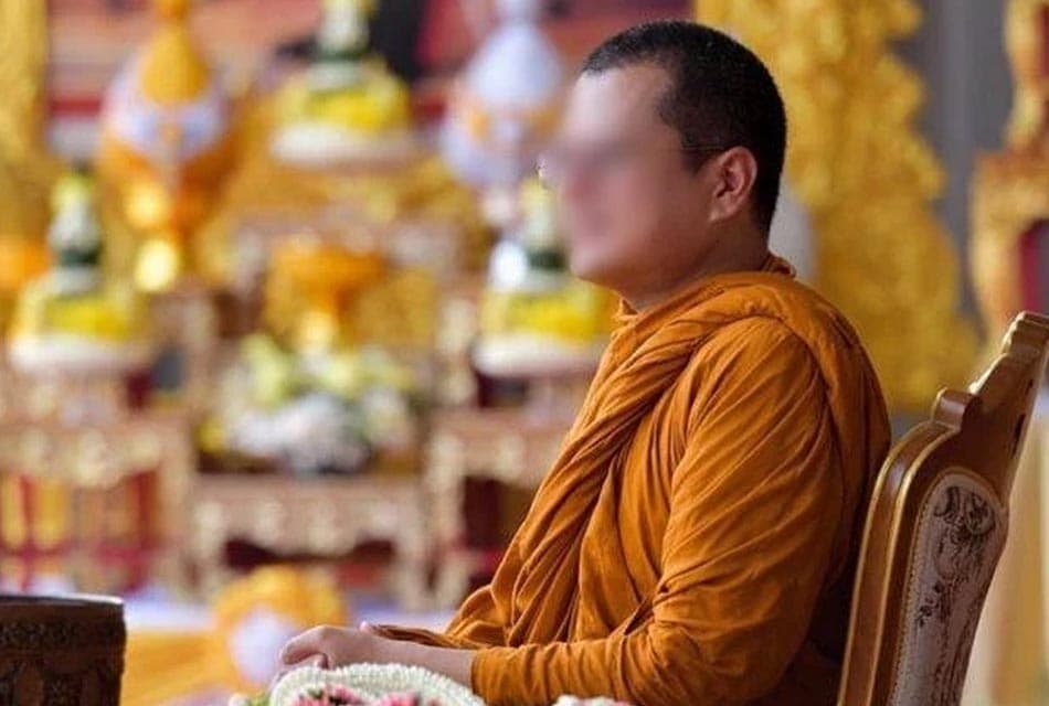 Appointed_Acting_Abbot_of_Wat_Pa_Thammakhiri_SPACEBAR_Thumbnail_de298ff796.jpeg