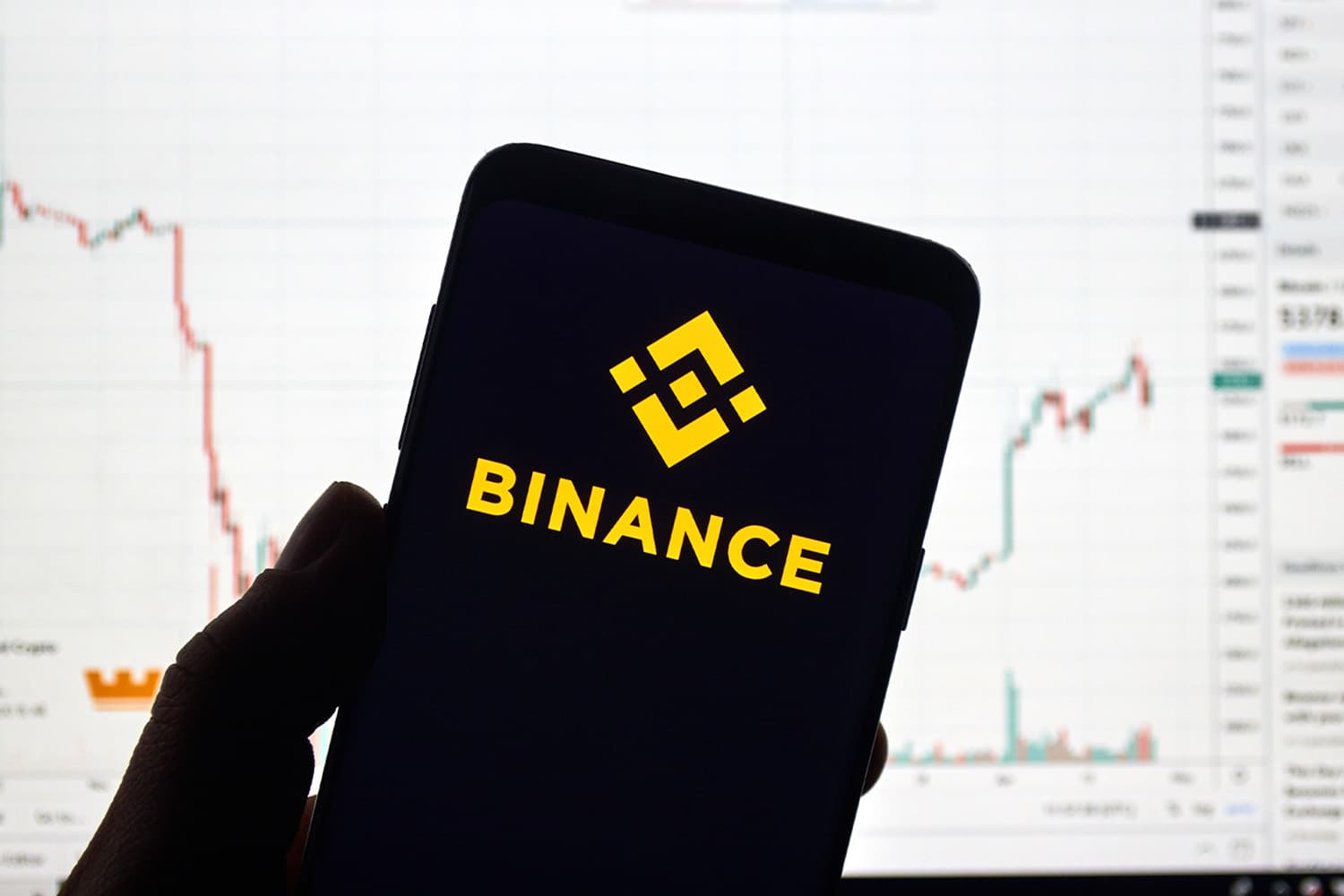 Binance_ISO_27701_27001_safety_privacy_SPACEBAR_Hero_334b73e0d2.jpeg