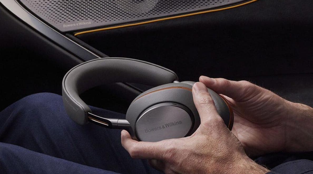 Bowers_Wilkins_Mc_Laren_Automotive_headphone_SPACEBAR_Hero_54ed1d8bfa.jpeg