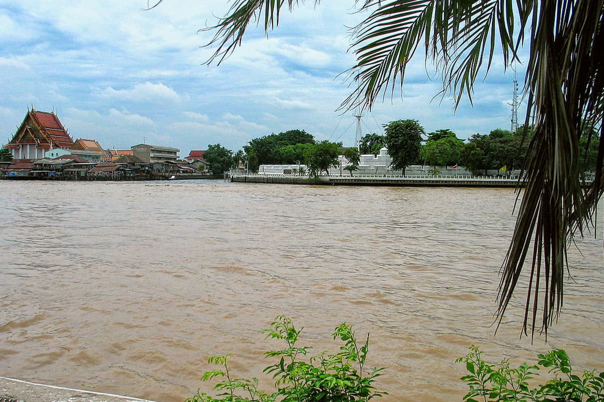 Bridge_Khong_Bang_Luang_SPACEBAR_Photo03_1b88dfd41d.jpg