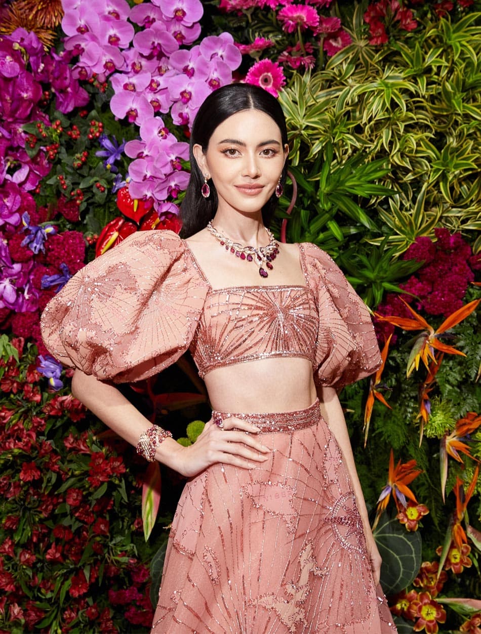 Bulgari_new_friend_of_house_davika_SPACEBAR_Photo01_402acb4c08.jpeg