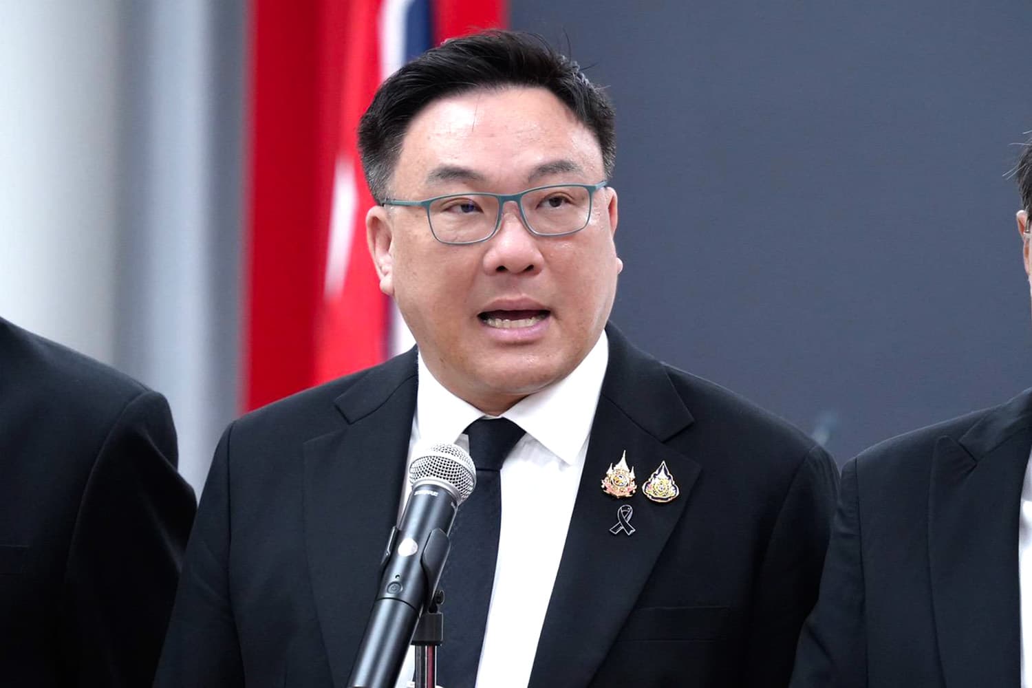 ‘พท.’ ชวนดูนัยการเมือง ‘จุลพันธ์’ มองคดี ‘ทักษิณ’ ประจวบเลือกตั้ง