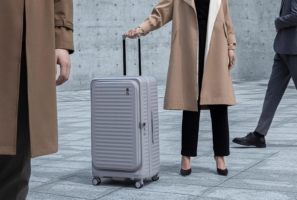 ECHOLAC_Luggage_bags_SPACEBAR_Thumbnail_0e53719a72.jpeg