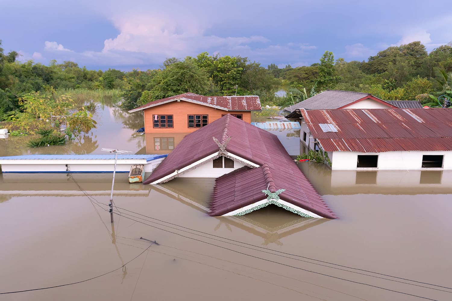 Economy_Flood_Property_Home_Insurance_SPACEBAR_Hero_135303674f.jpeg