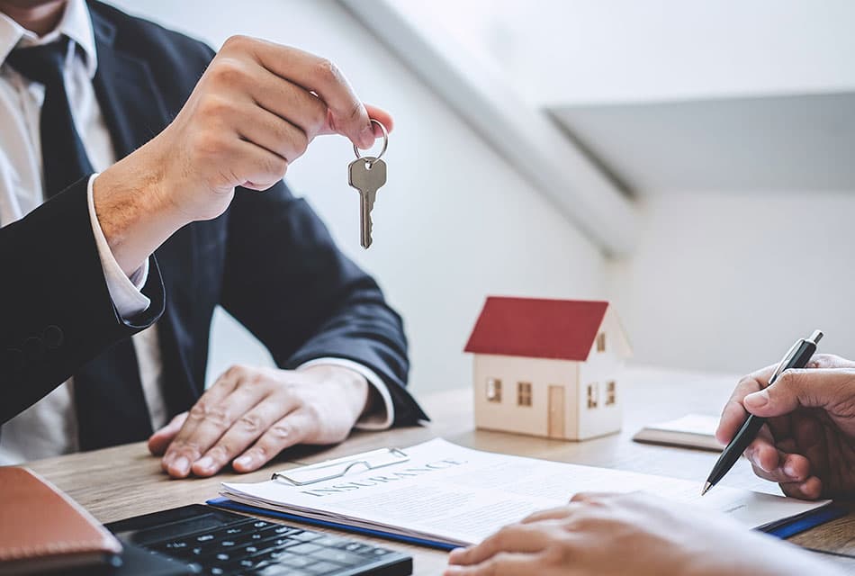 Economy_Property_Home_Home_loan_Loan_Freelance_SPACEBAR_Thumbnail_068fae9379.jpeg