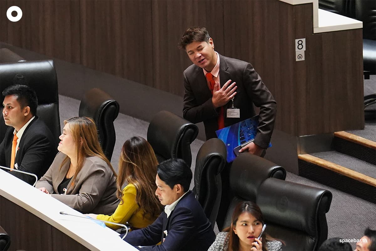First-day-of-parliamentary-session-SPACEBAR-Photo04.jpg