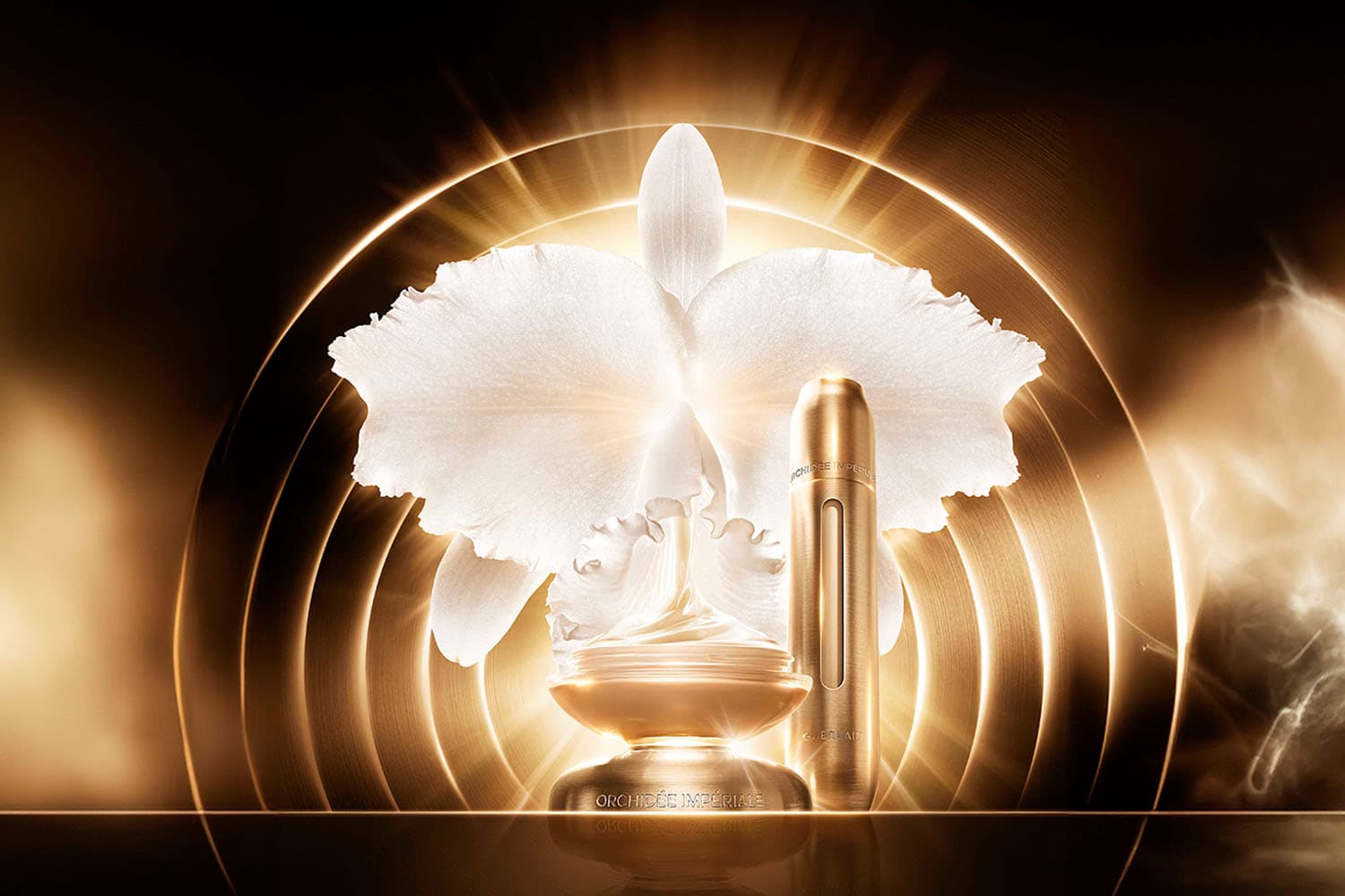 GUERLAIN_ORCHIDEE_IMPERIALE_GOLD_NOBILE_SPACEBAR_Hero_07cc8b011a.jpg