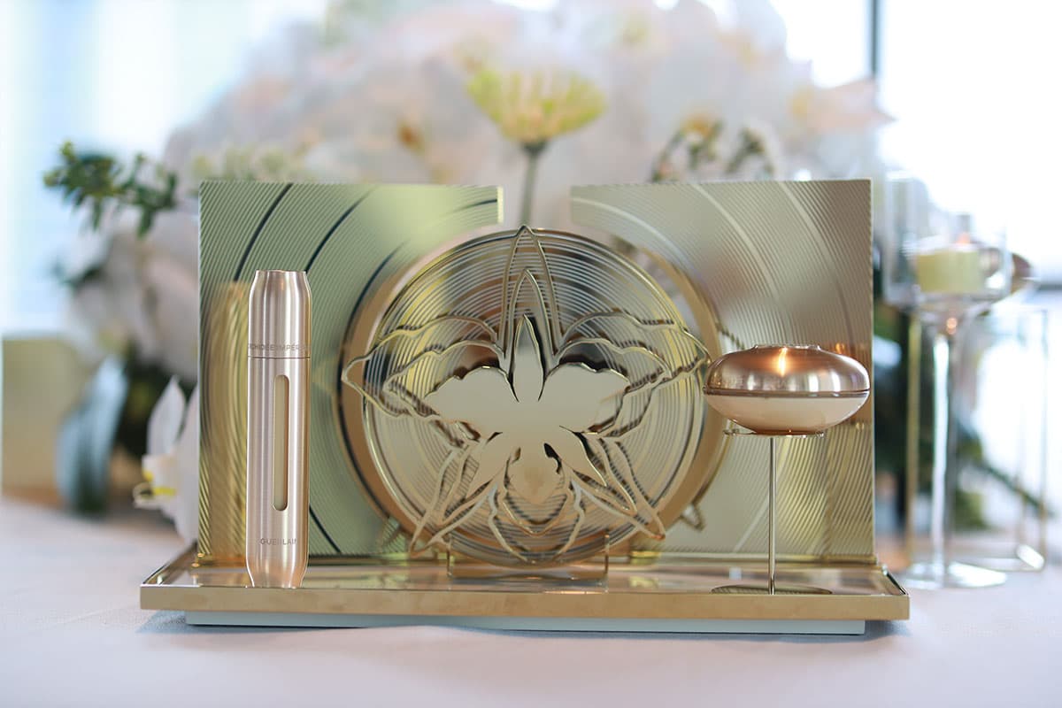 GUERLAIN_ORCHIDEE_IMPERIALE_GOLD_NOBILE_SPACEBAR_Photo01_9c9fd2723d.jpg