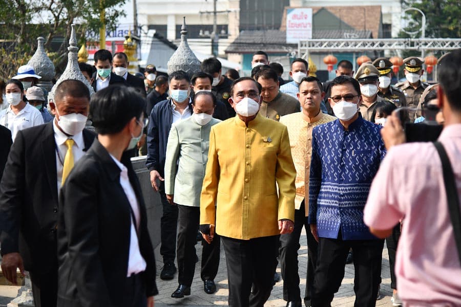 Gen_Prayut_and_his_team_visit_Chachoengsao_SPACEBAR_Photo01_4e1119d508.jpeg