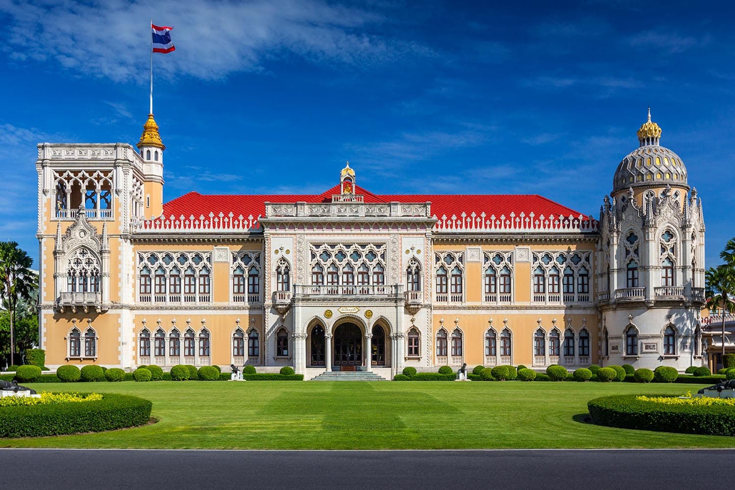 Government_House_Prepare_to_welcome_the_new_Cabinet_SPACEBAR_Hero_e73bc39227.jpg