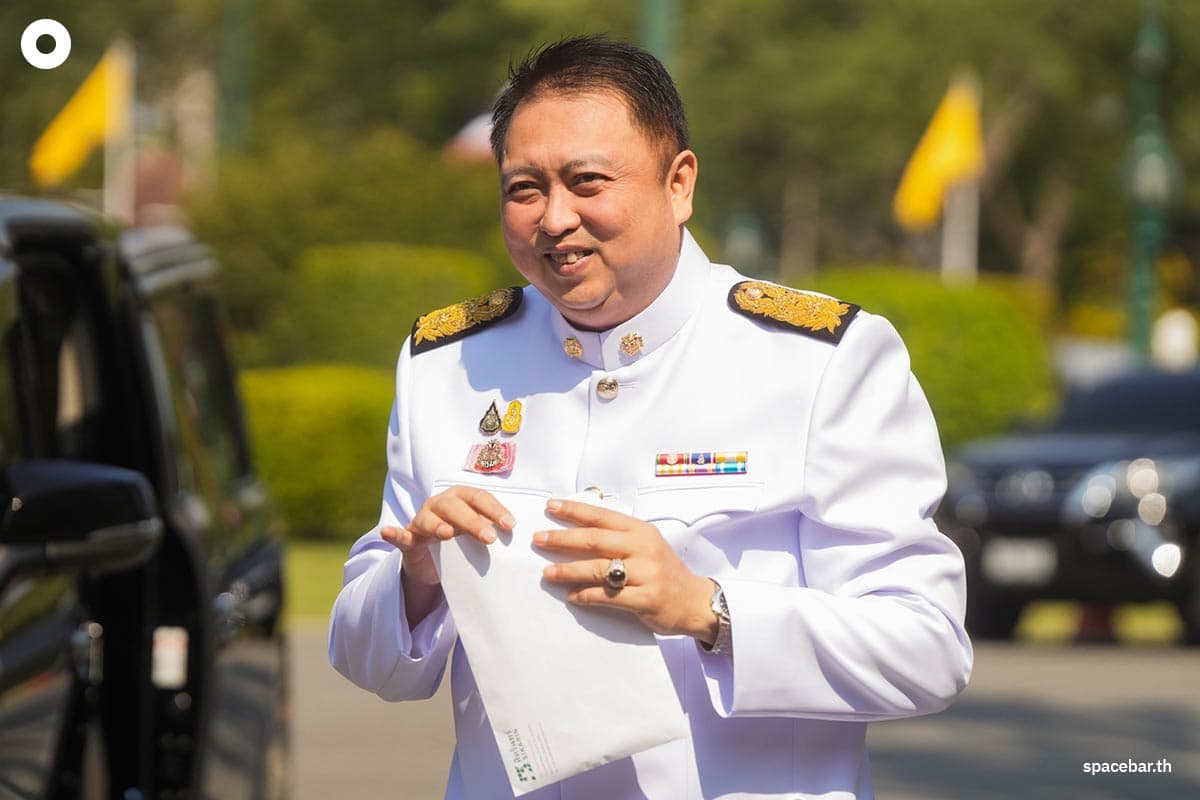 Government_Suchat_Sudawan_Pichit_SPACEBAR_Photo04_90b01e6c27.jpg