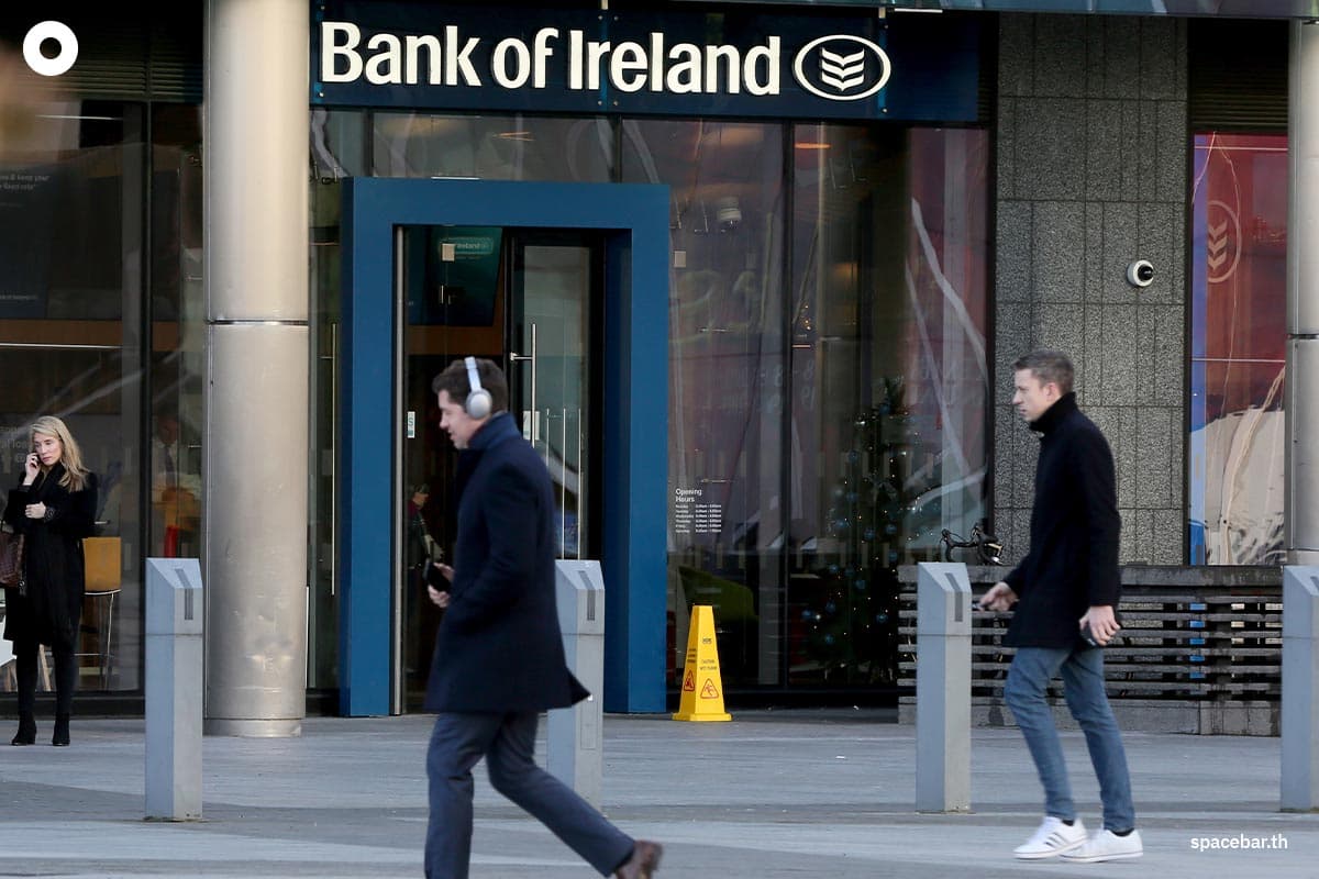Irelands_biggest_banks_could_withdraw_funds_SPACEBAR_Photo01_7e69492a2e.jpeg