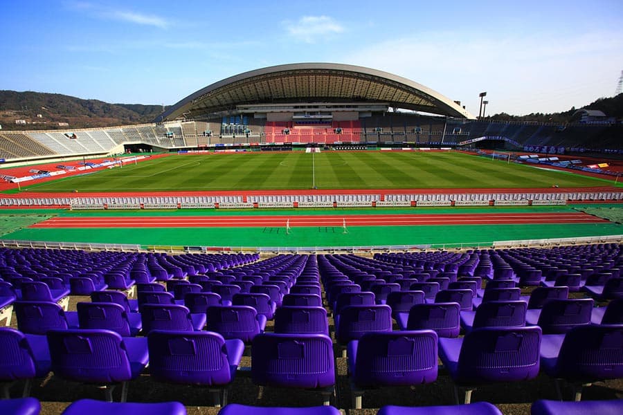 J1_League_Japan_stadiums_part_2_SPACEBAR_Photo09_5f6480bf7f.jpeg