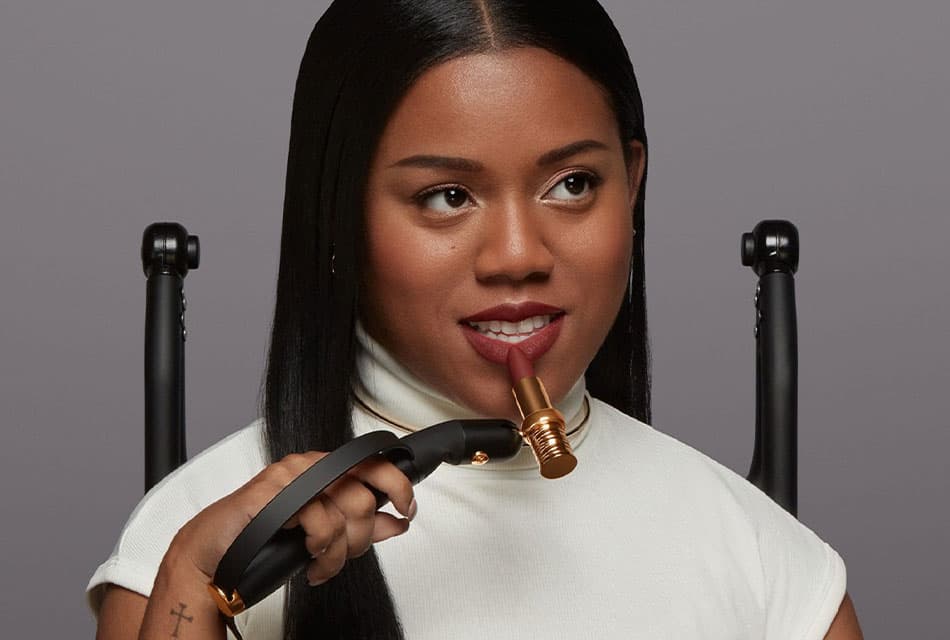 LOREAL_UNVEILS_LIPSTICK_APPLICATOR_SPACEBAR_Thumbnail_fac8d60ef2.jpeg