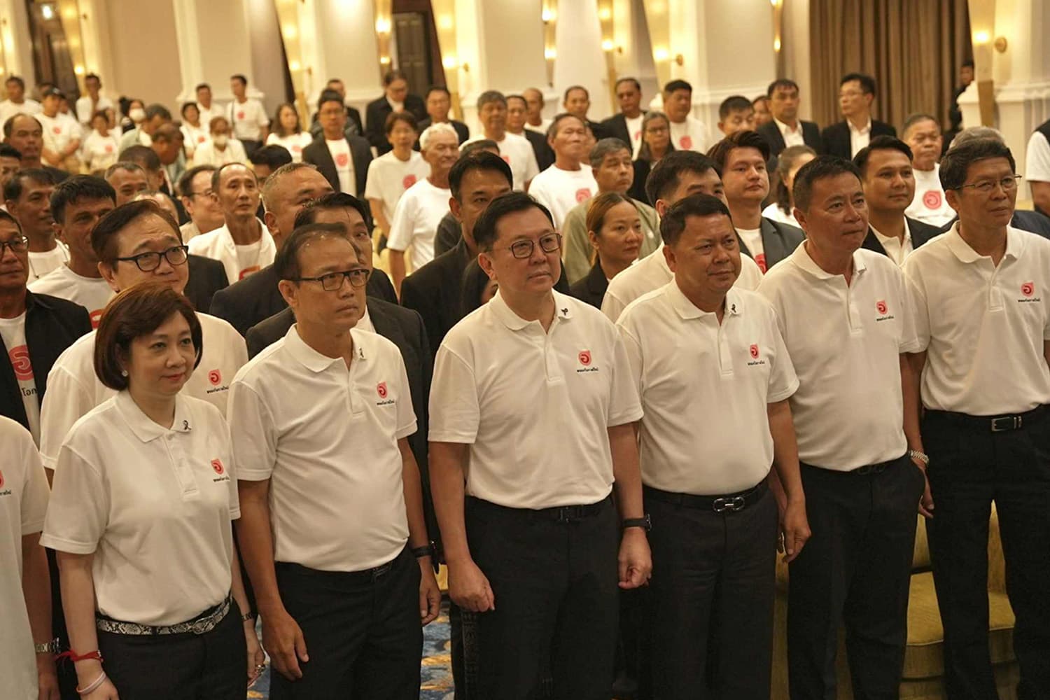 ‘จตุพร’ ผงาด ‘หน.โอกาสใหม่’ สู้เลือกตั้ง สมาชิกพรรค 50,000 คน สาขา 76 จังหวัด