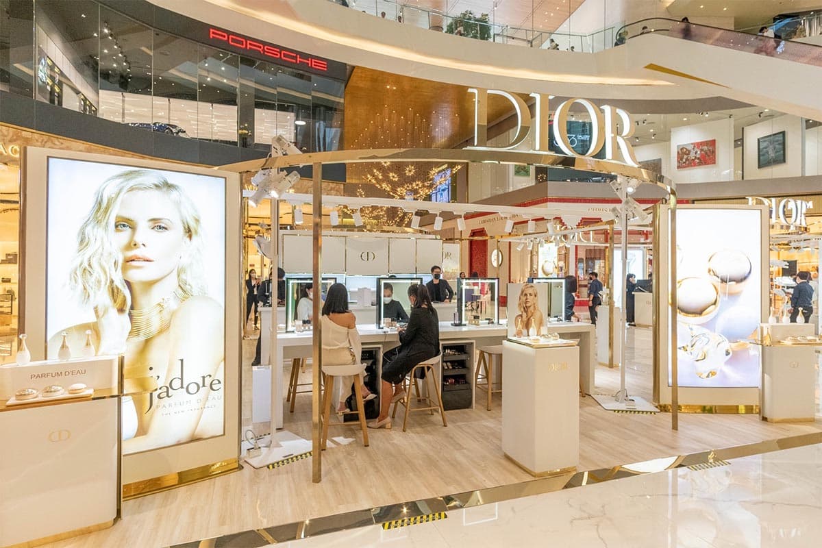 PR_Dior_Beauty_Jadore_Les_Adorables_SPACEBAR_Photo04_18f75b72c3.jpeg