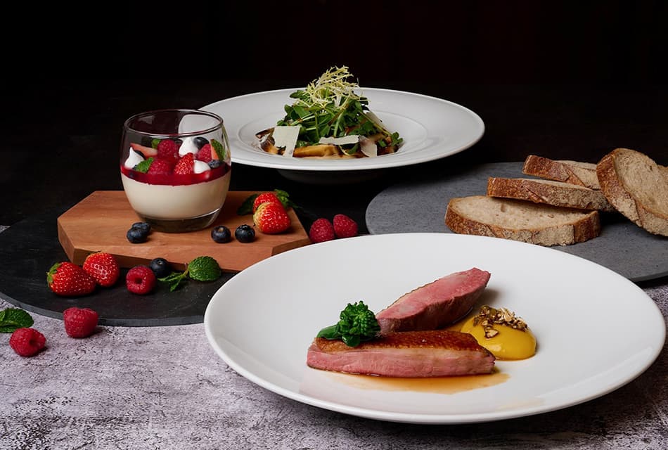 PR_EAT_OUT_WITH_MARRIOTT_BONVOY_SPACEBAR_Thumbnail_e21a673974.jpeg