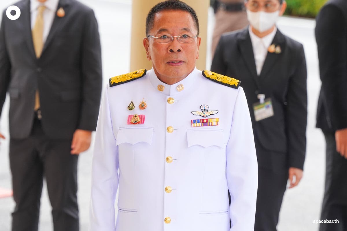 อนุชา สะสมทรัพย์ รมช.สาธารณสุข