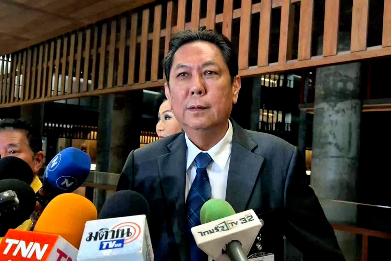 อย่าเพิ่งกระดี๊กระด๊า! ‘วิสุทธิ์’ ย้ำตามคิว ‘เพื่อไทย’ ยังมี ‘ชัยเกษม’ อยู่