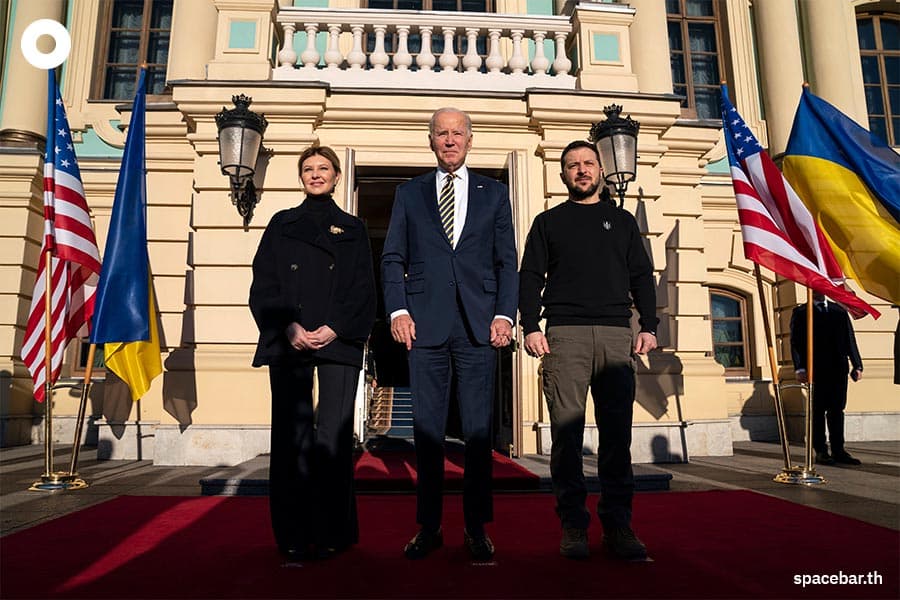 Photo_Story_biden_visit_Ukraine_meet_zelensky_SPACEBAR_Photo02_ade40903c0.jpeg