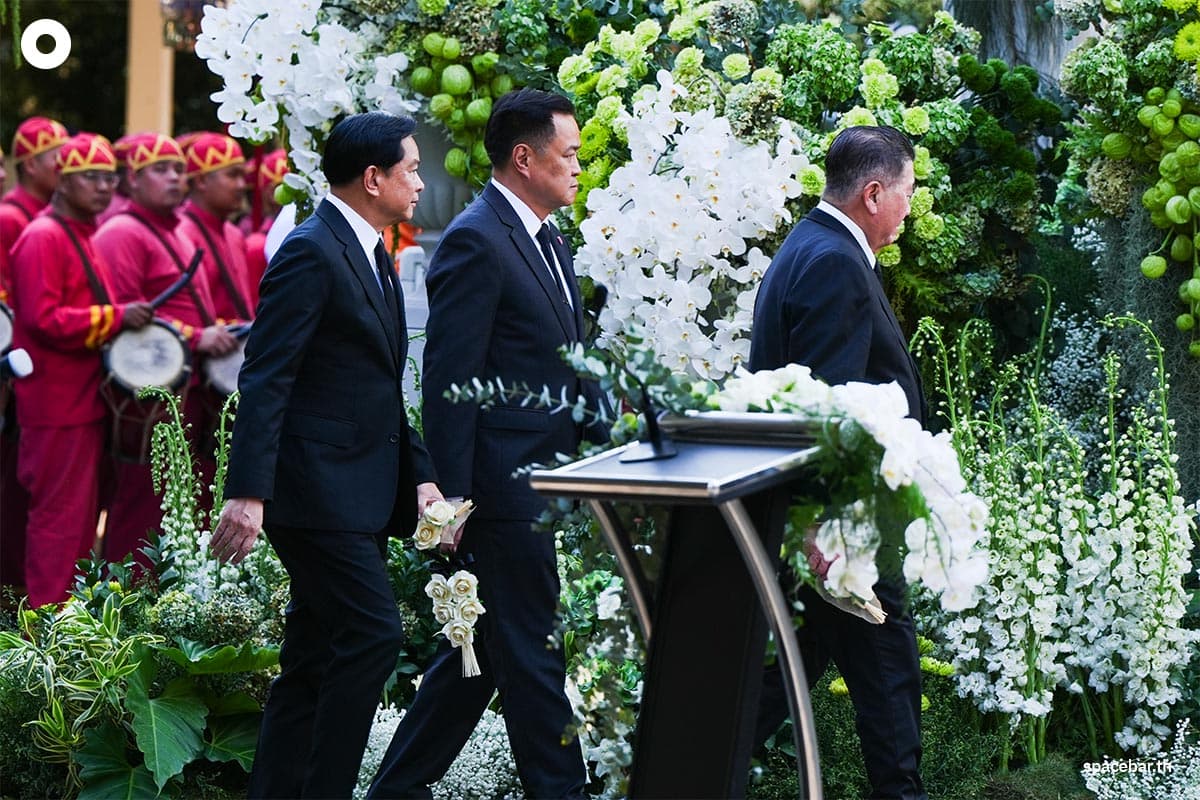 Photo_story_Thaksin_Patongtarn_Grandma_s_funeral_SPACEBAR_Photo03_a3dc99769d.jpg