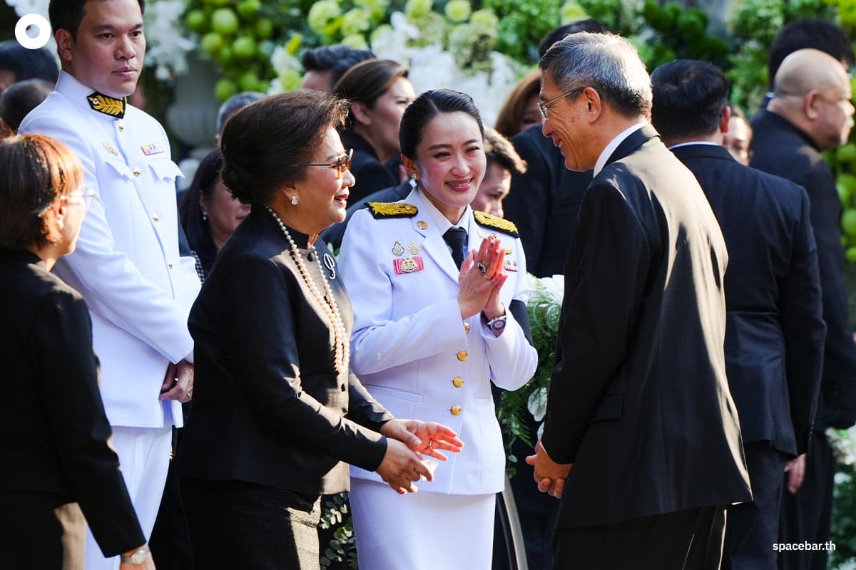 Photo_story_Thaksin_Patongtarn_Grandma_s_funeral_SPACEBAR_Photo13_a4a78c9954.jpg