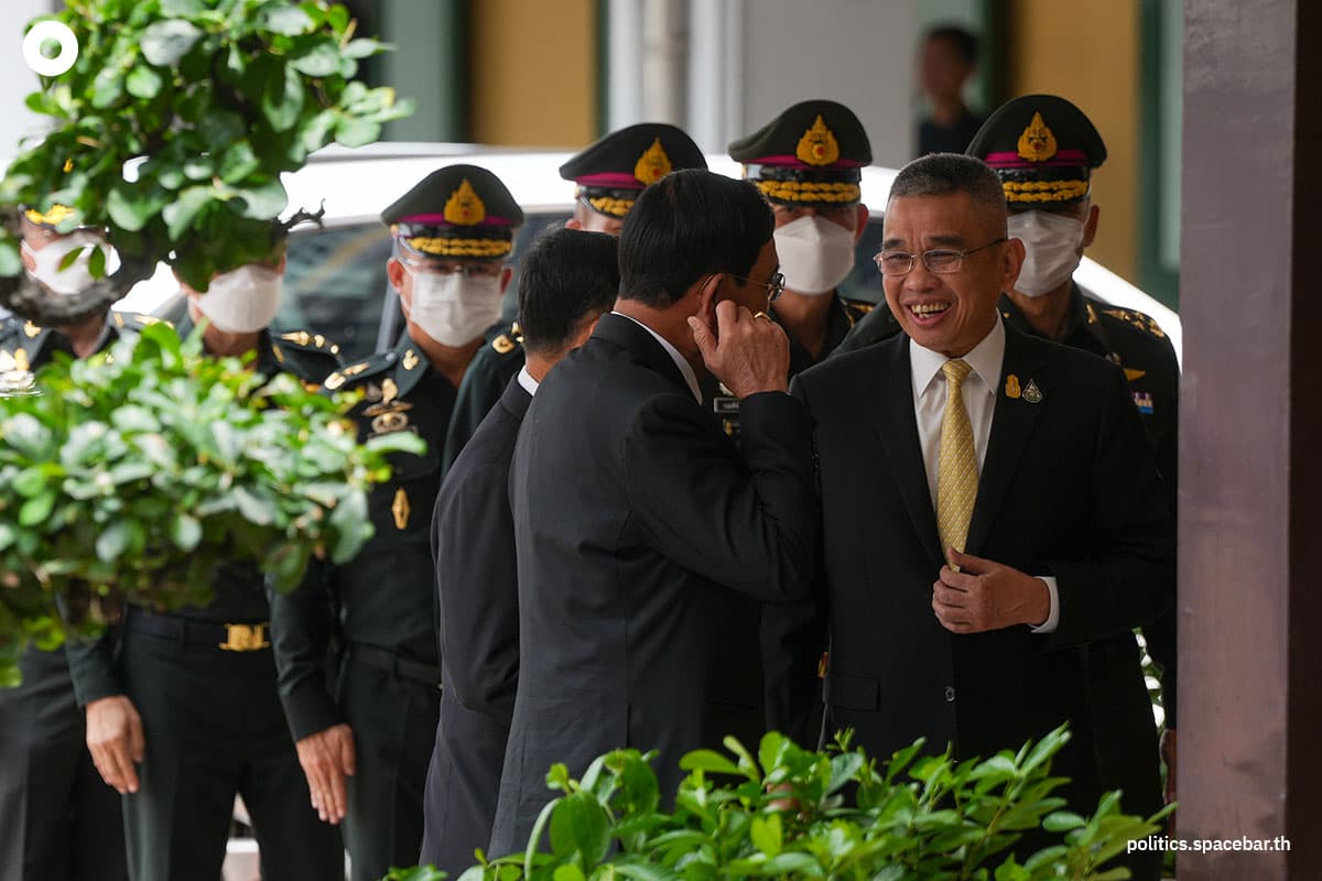 Prayut_Meeting_Srettha_PM_Government_Army_Unity_SPACEBAR_Photo01_c0fb75f676.jpeg