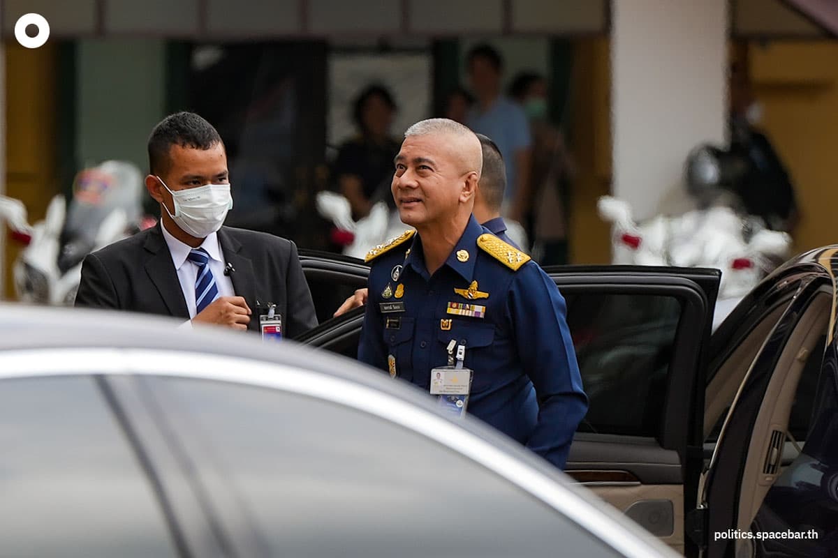 Prayut_Meeting_Srettha_PM_Government_Army_Unity_SPACEBAR_Photo02_47cfe6b858.jpeg
