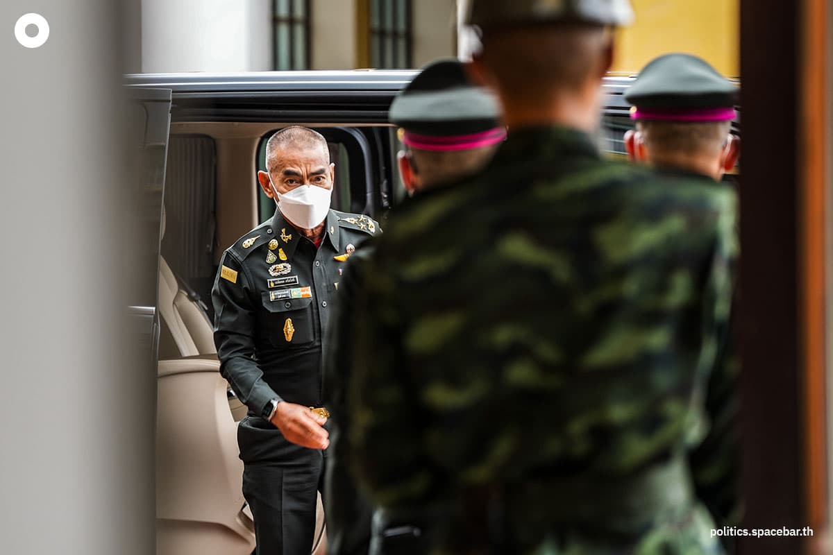 Prayut_Meeting_Srettha_PM_Government_Army_Unity_SPACEBAR_Photo03_6b7717b25c.jpeg
