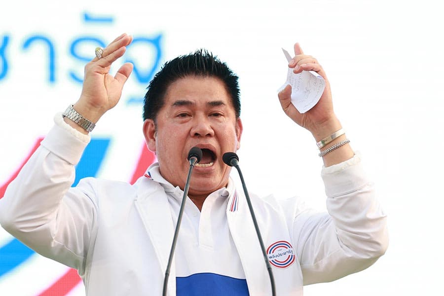 Prayut_Prawit_Keyman_Military_Invisible_Hand_SPACEBAR_Photo03_5206d68a7f.jpeg
