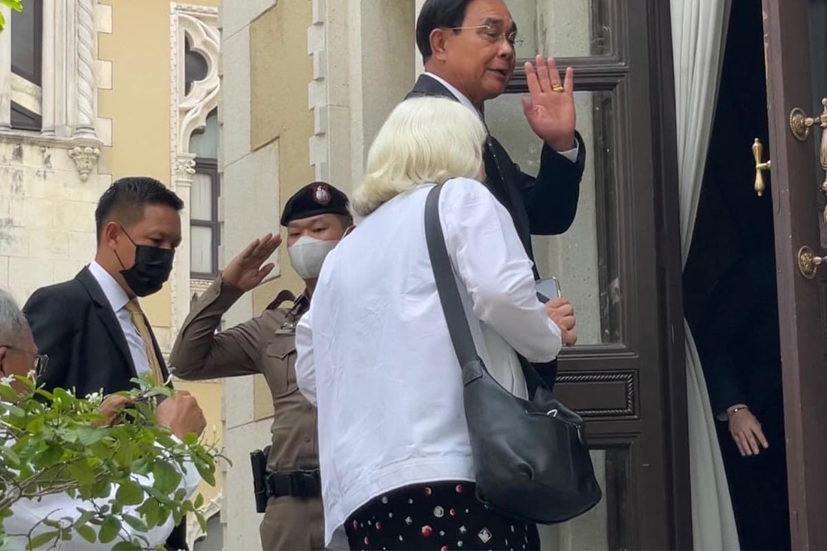 Prayut_not_talk_about_politics_SPACEBAR_Photo01_92247f037b.jpeg