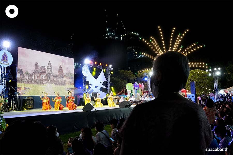 Red_Cross_Fair_at_Lumphini_Park_2022_SPACEBAR_Photo10_bb1c8fd9b2.jpeg