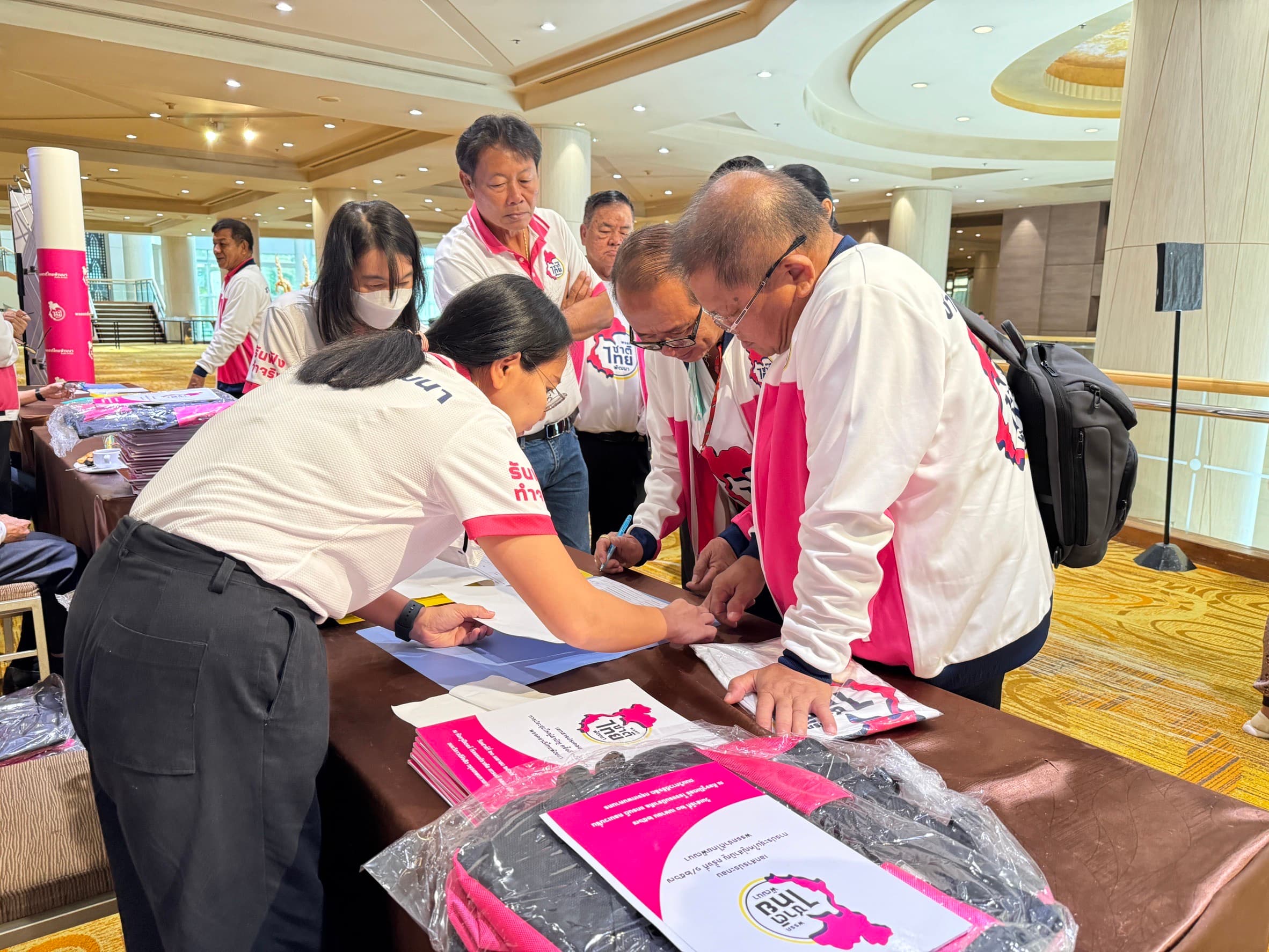 S_312426519_acb6d81d28.jpg