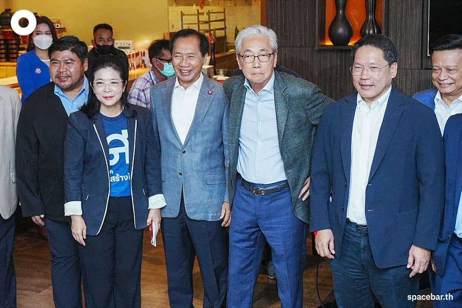 Sang_Thai_Party_Deal_Clan_Somkid_Sudarat_SPACEBAR_Photo01_619e6f7f6d.jpeg
