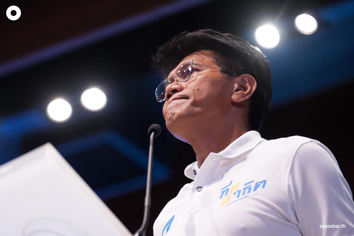 Sathit_Press_Conference_after_Pitha_speech_Rayong_SPACEBAR_Photo07_800a700006.jpeg