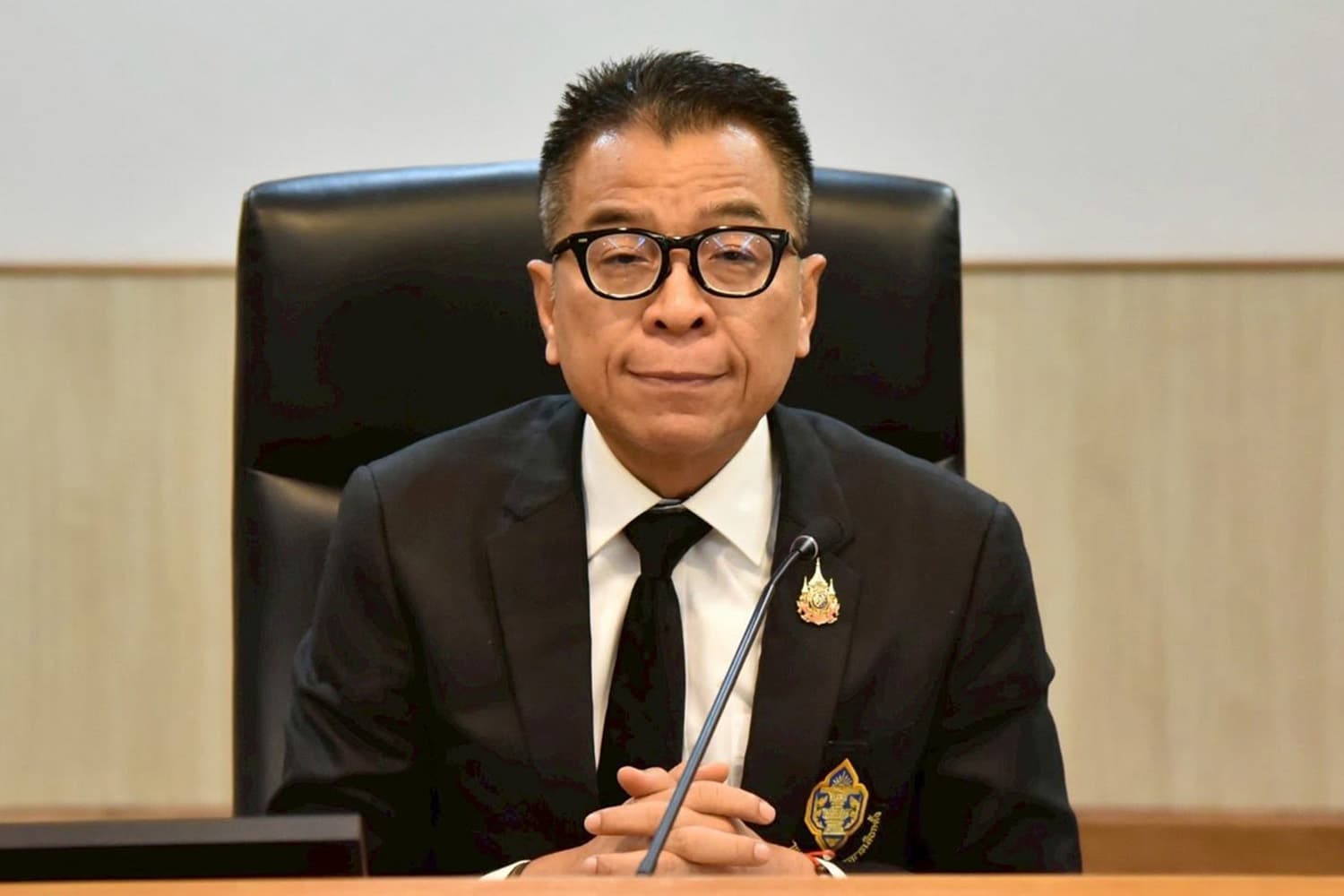 ‘แสวง’ เลี่ยงตอบ ปมไม่ผ่านประเมิน ส่อหลุด 'เลขาฯ กกต.'