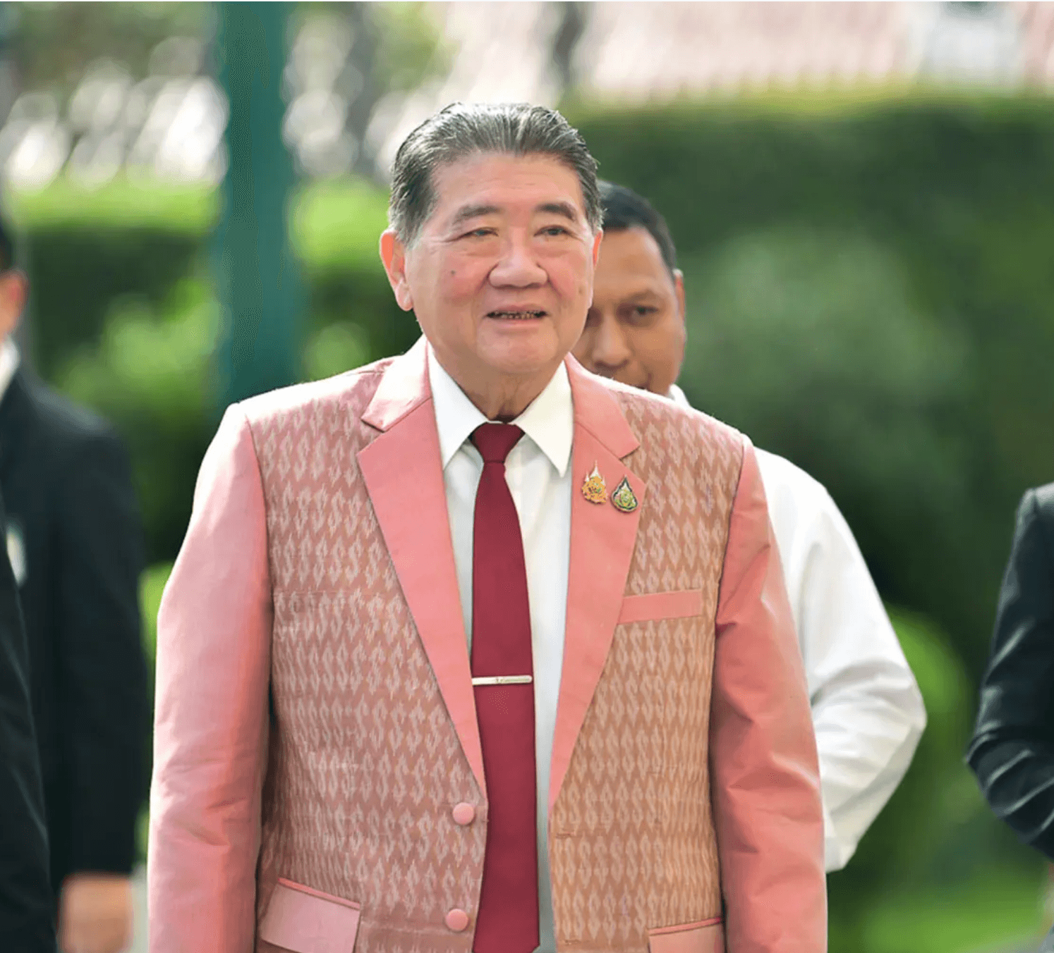 ภูมิธรรม เวชยชัย กับงานไล่ล่าภูมิใจไทย เร็ว ๆ นี้เตรียมรับเรื่องร้อน ๆ จากอีกฝ่ายได้