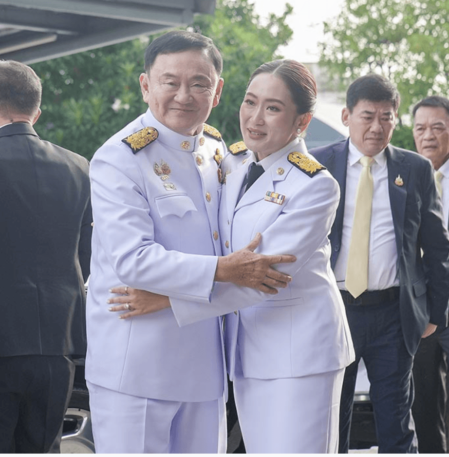 ทักษิณ และ แพทองธาร ชินวัตร วันที่เริ่มต้นเป็นรัฐบาล ก็เริ่มนับถอยหลังระบอบทักษิณ