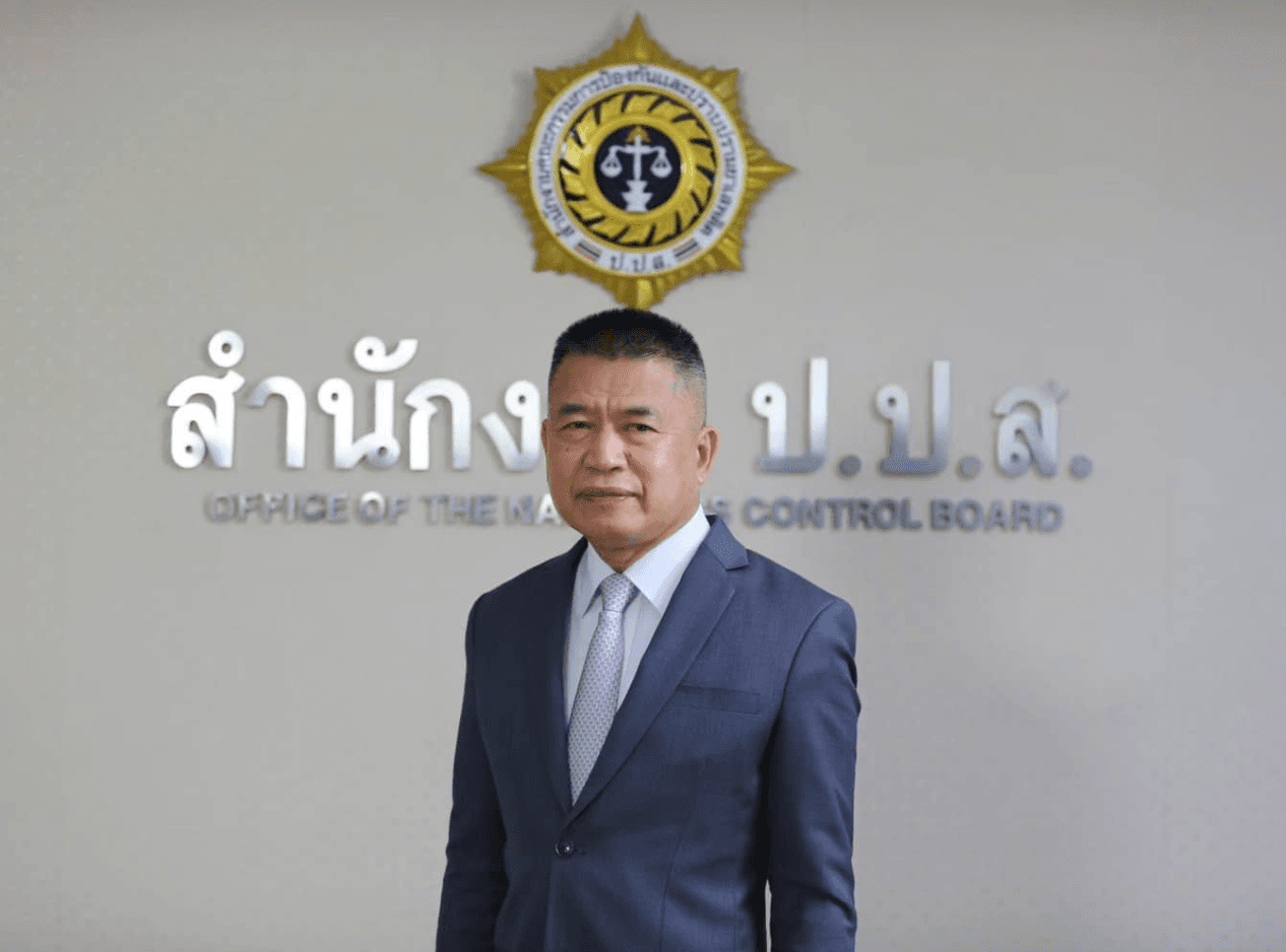วิชัย ไชยมงคล อดีต เลขาฯ ป.ป.ส. ถูกสมศักดิ์ เทพสุทิน วางตัวปะทะกับ ผู้กองธรรมนัส ในการเลือกตั้งเขต 1 จังหวัดพะเยา