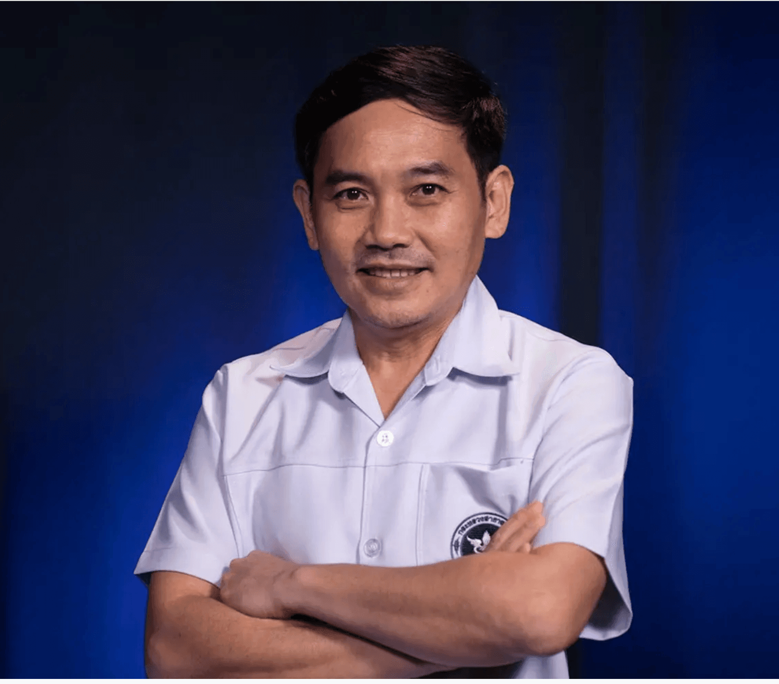 นพ.สุภัทร ฮาสุวรรณกิจ ถอดเสื้อกาวน์มาใส่เสื้อสีส้ม ลงเลือกตั้งที่สงขลา