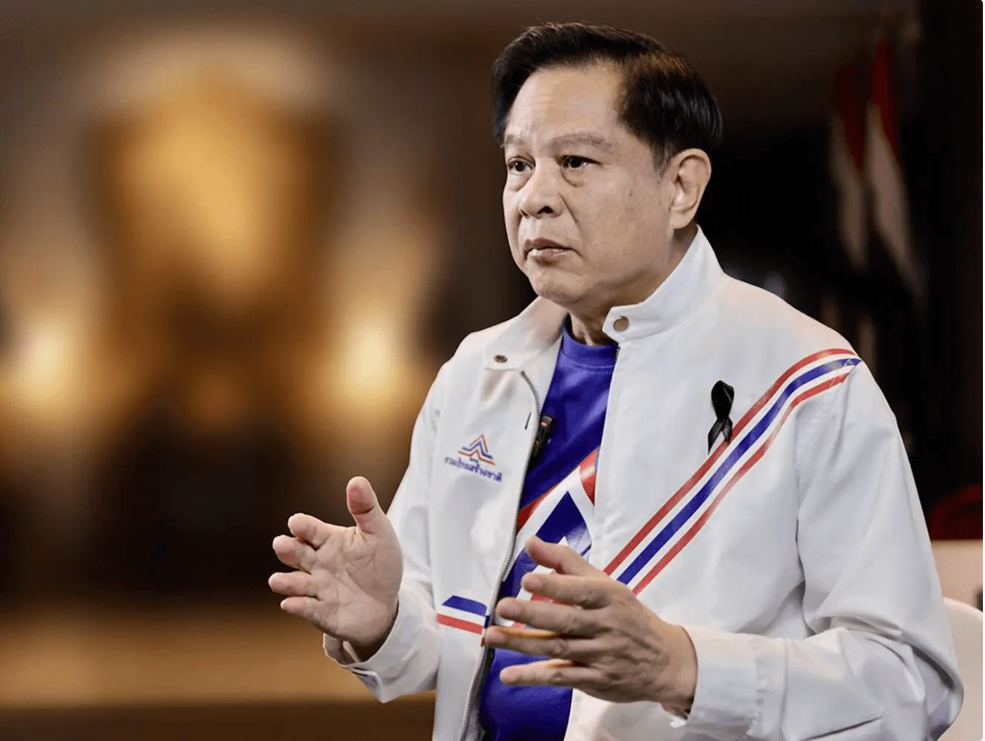 หัวหน้าพรรครวมไทยสร้างชาติ ประกาศลาออกก่อนรายงานตัว สส.เท่ากับบอกอนาคตของพรรคได้เป็นอย่างดี