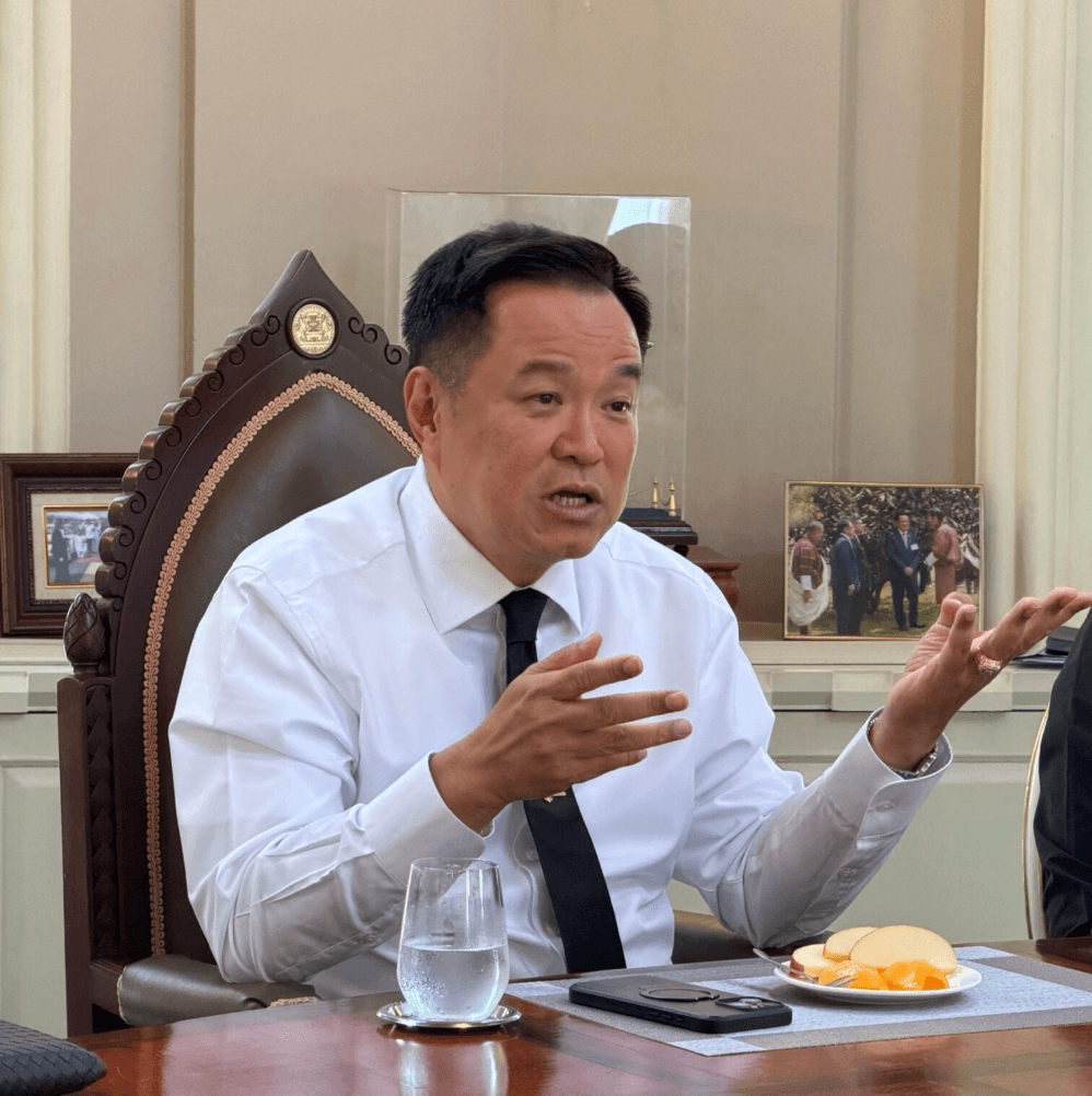 อนุทิน ชาญวีรกูล นายกรัฐมนตรี รอบนี้ต้องรับมือกับสงครามใหญ่ และวิกฤตพลังงาน ที่ครั้งนี้ต้องปาดเหงื่ออีกครั้ง