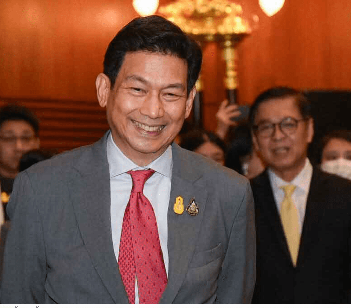 ทั้งรัฐมนตรีต่างประเทศ และประธานที่ปรึกษาคนล่าสุด ต่างเป็นทีมงานบ้านพิษณุโลกในยุครัฐบาลน้าชาติ กลับมาร่วมงานกันอีกครั้ง