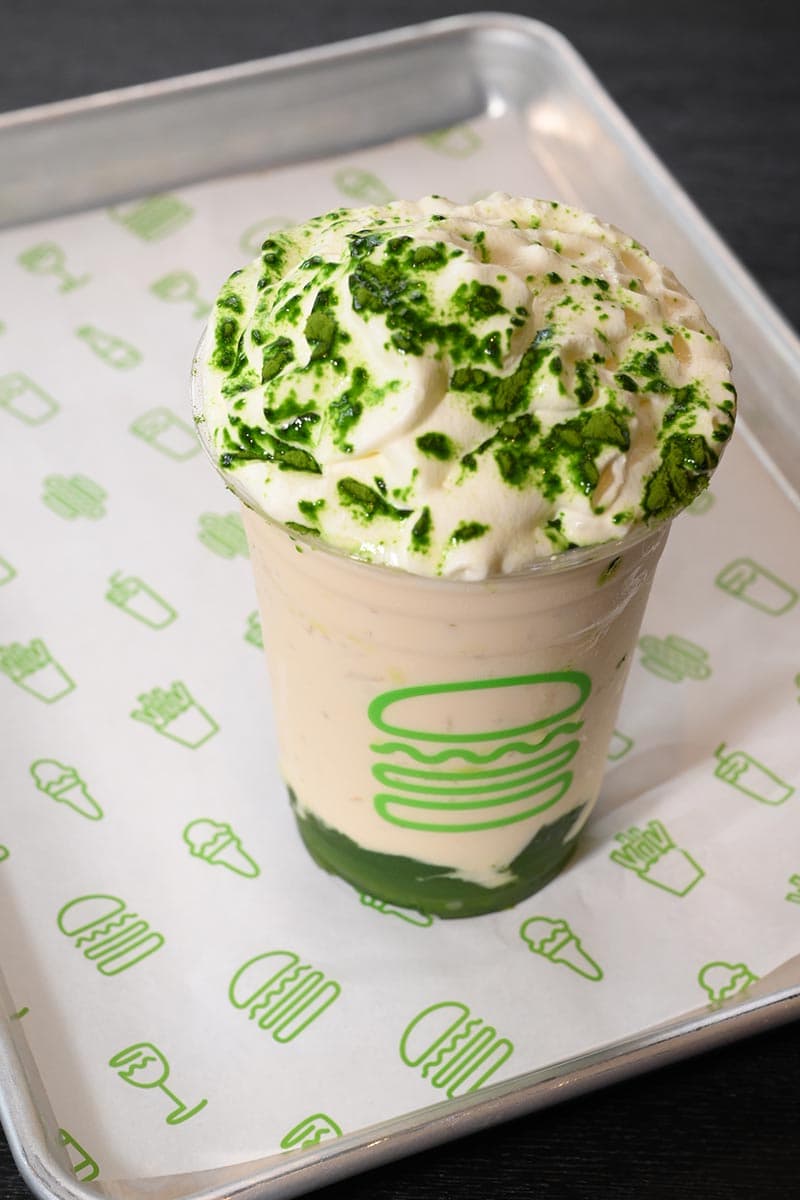Shake_Shack_first_store_CTW_SPACEBAR_Photo04_5497b5a011.jpeg