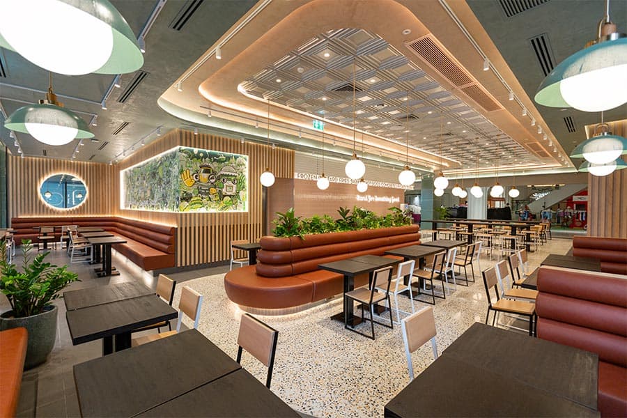 Shake_Shack_first_store_CTW_SPACEBAR_Photo06_9c3f2f3b59.jpeg