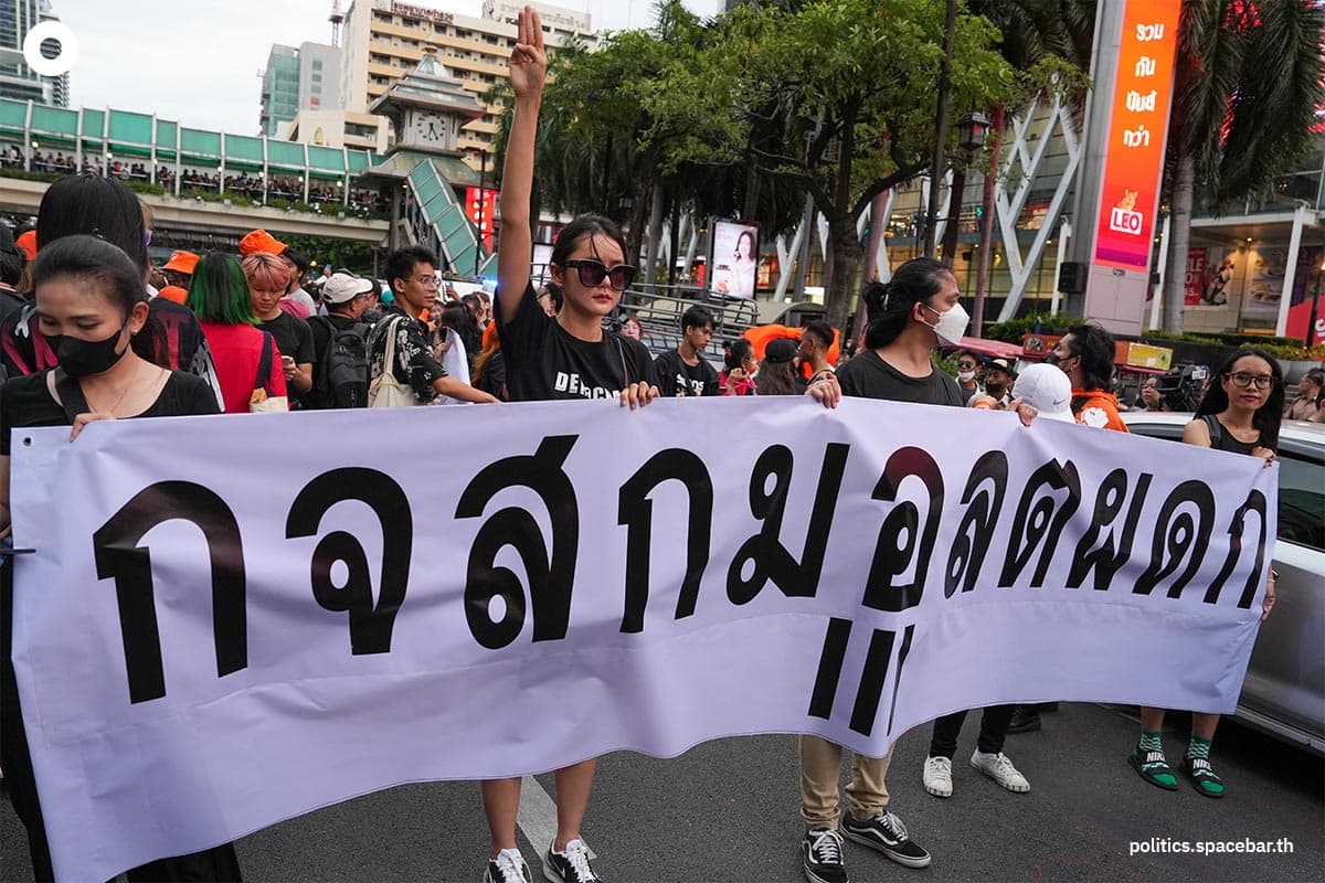 Sombat_protestor_Prom2_Asoke_Ratchaprasong_SPACEBAR_Photo03_ea71fc6aed.jpeg