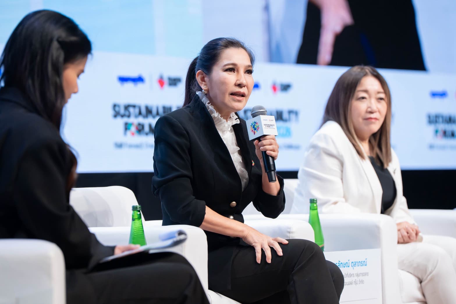 ซีพี แอ็กซ์ตร้า โชว์บทบาทองค์กรค้าปลีก ผู้นำด้านการบริหารจัดการขยะแบบครบวงจร บนเวที SUSTAINABILITY FORUM 2026