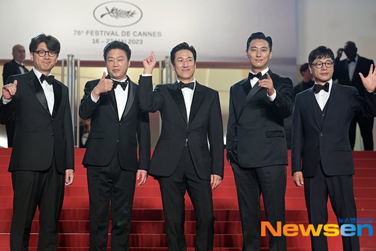 THINK_THING_New_Korean_Movies_SPACEBAR_Photo03_7781da8ddb.jpeg